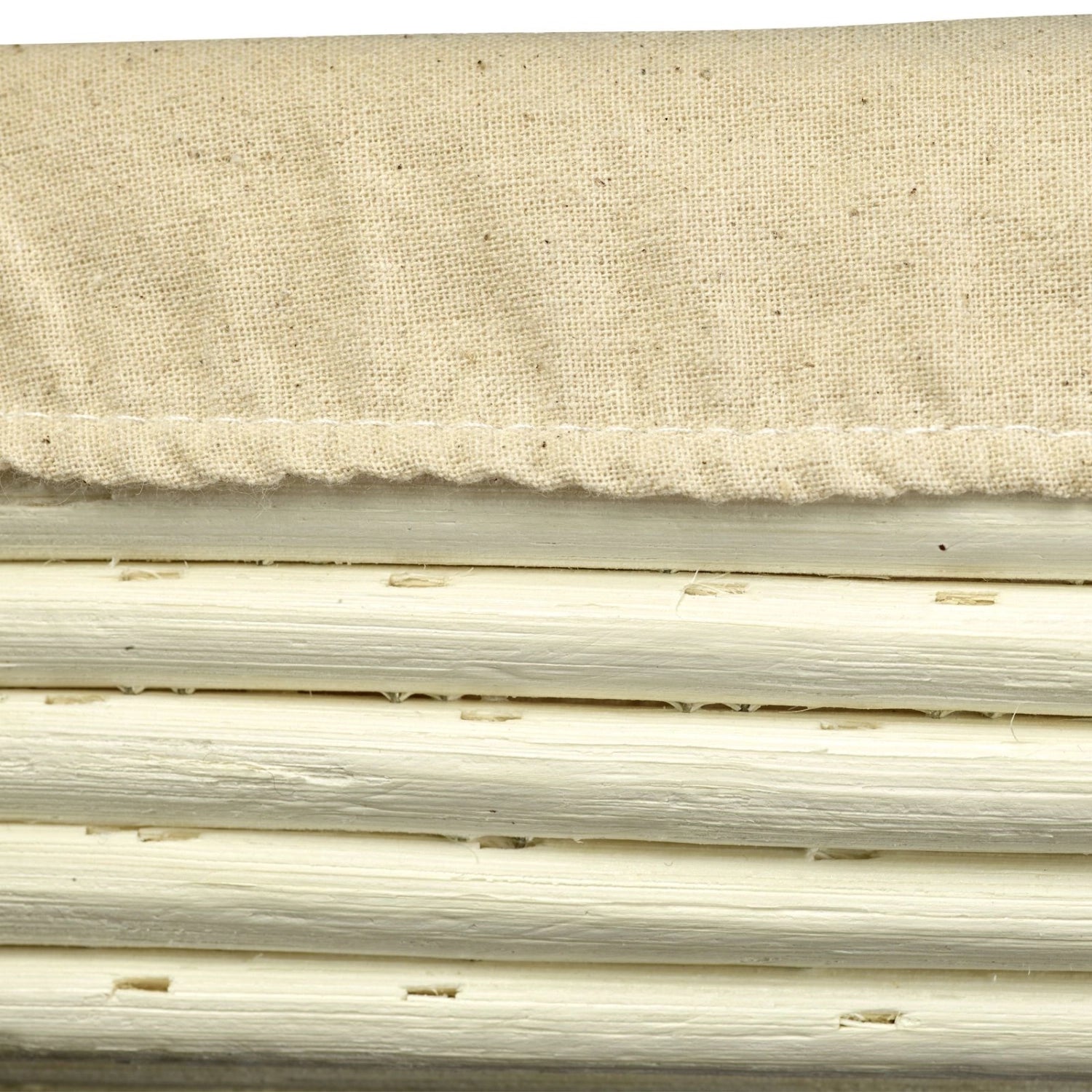 Ovales Gärkörbchen-Set von Westmark mit schützendem Bezug, ideal für die Teigführung beim Brotbacken, Maße: 33,5 x 20,5 x 8 cm.