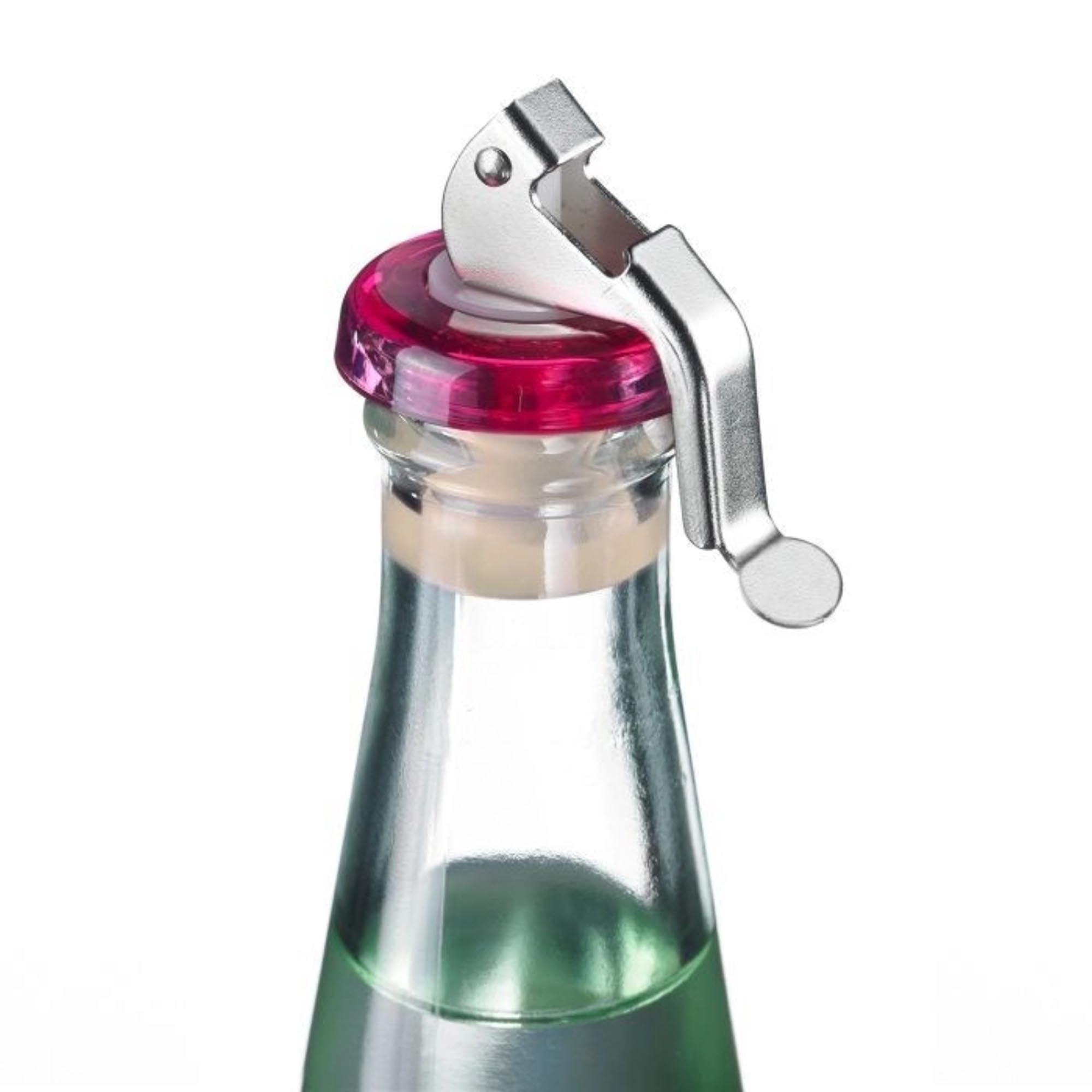 Praktisches 2er Set Flaschenverschlüsse von Westmark, ideal für luftdichtes Verschliessen, einfach in der Handhabung und vielseitig einsetzbar.