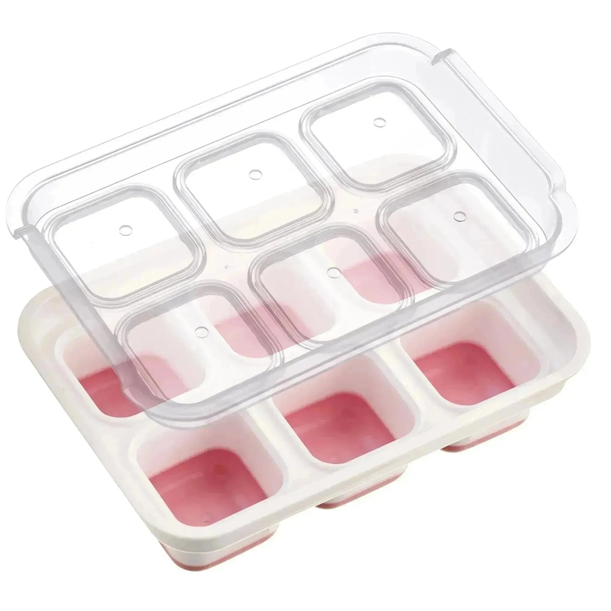 Eiswürfelbereiter mit Deckel Cube in Rot präsentiert im Onlineshop von KAQTU Design AG. Eiswürfelform ist von Westmark