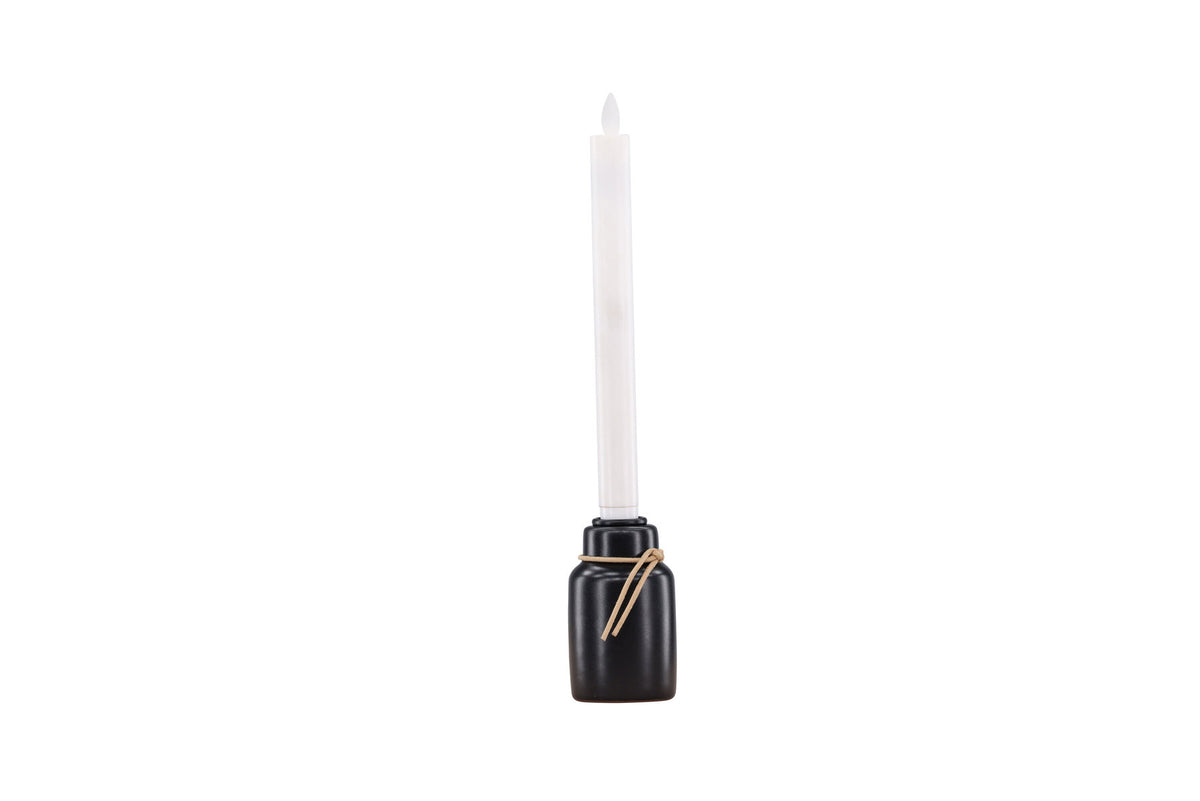 Ulricehamn Kerzenhalter in Schwarz präsentiert im Onlineshop von KAQTU Design AG. Kerzenständer ist von Venture Home