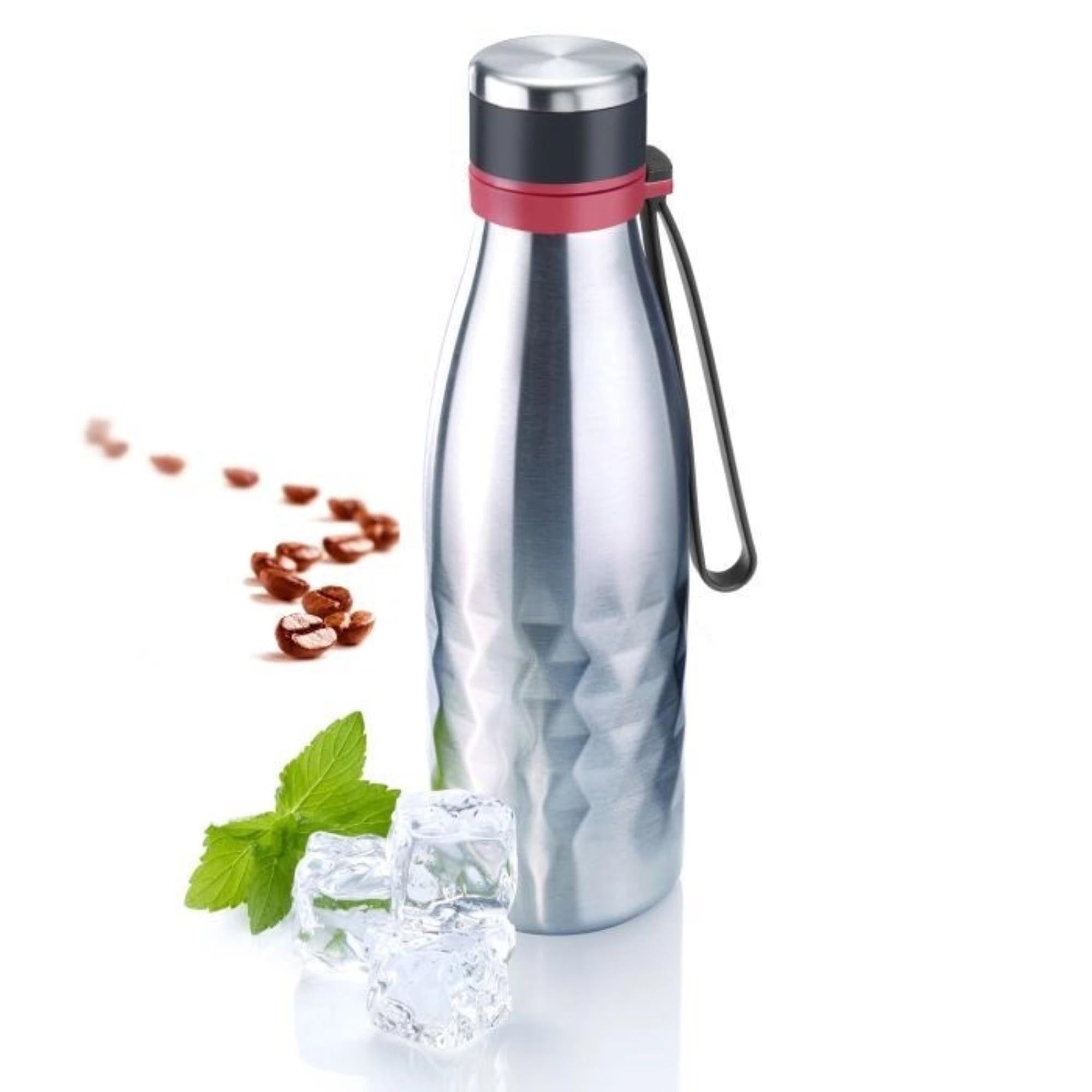 Die silberne Isolierflasche Viva (0,55 l) von Westmark ist ideal für unterwegs und hält Getränke zuverlässig warm oder kalt.