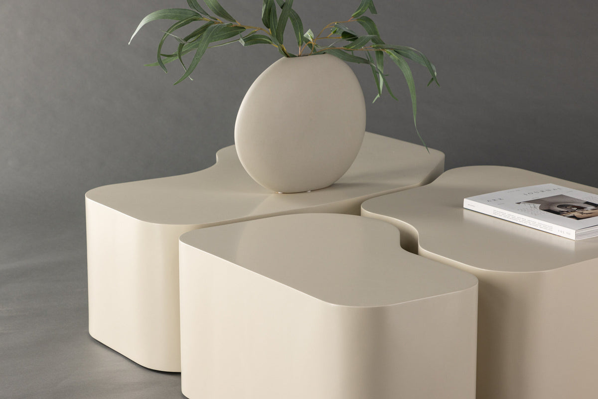 Nordland Coffee Tisch in Beige präsentiert im Onlineshop von KAQTU Design AG. Beistelltisch ist von Venture Home