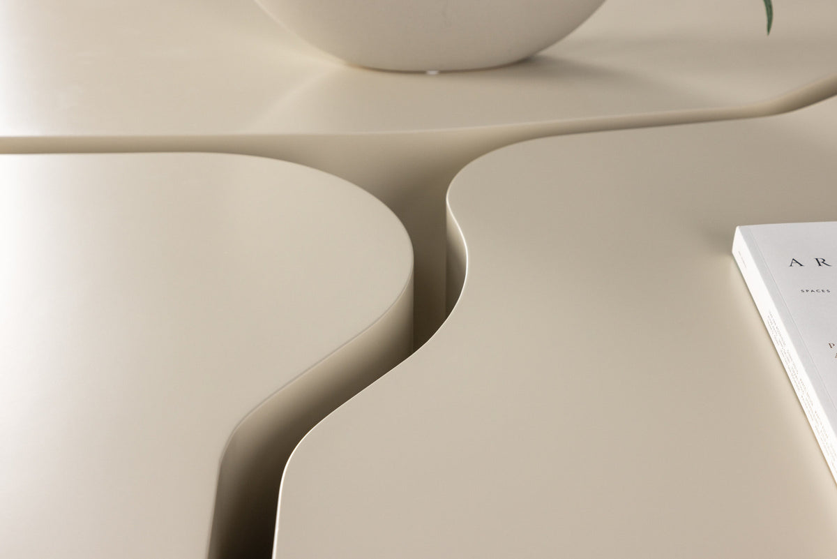 Nordland Coffee Tisch in Beige präsentiert im Onlineshop von KAQTU Design AG. Beistelltisch ist von Venture Home