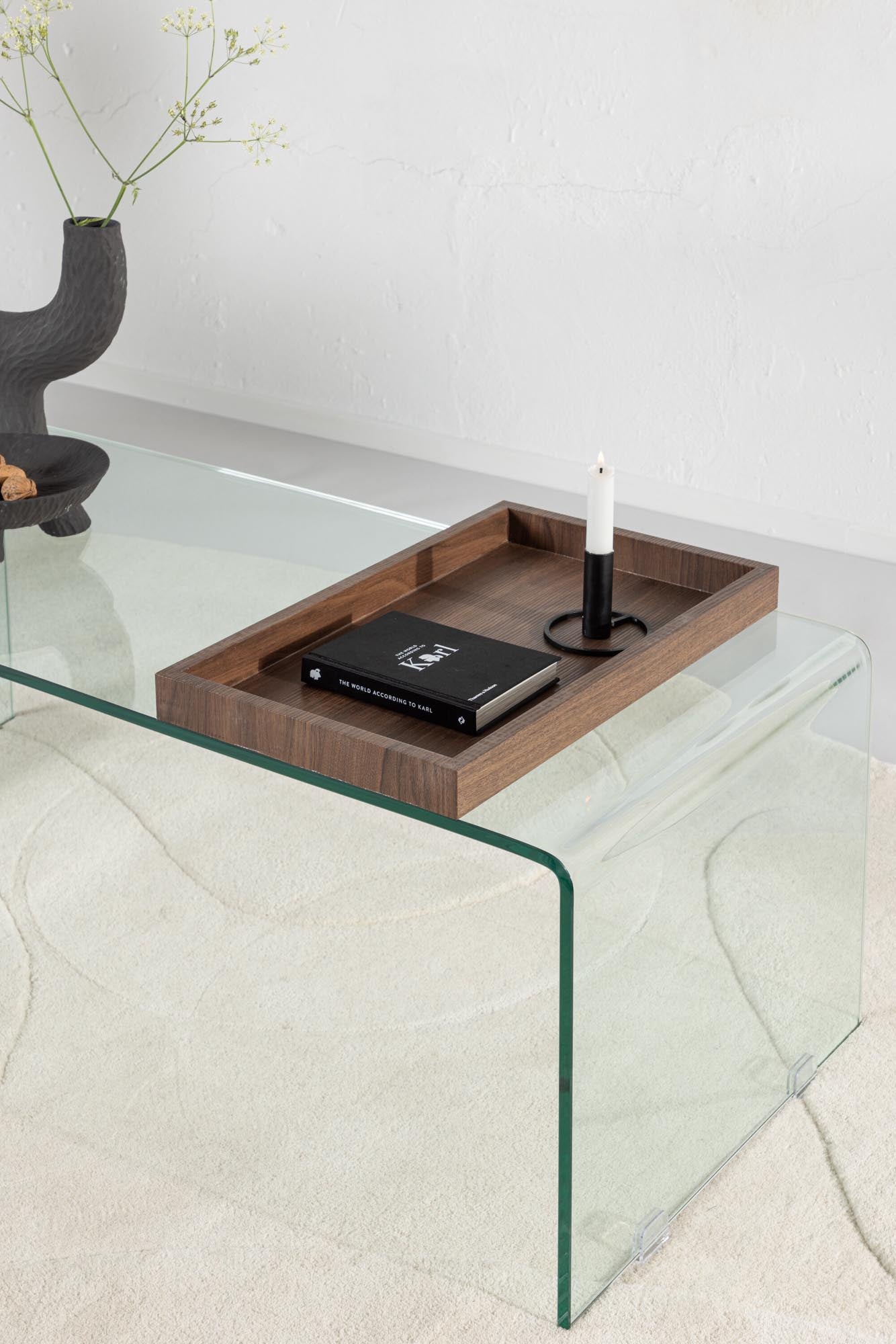 Moderner Telemark Tisch: Minimalistisches Design von Venture Home.