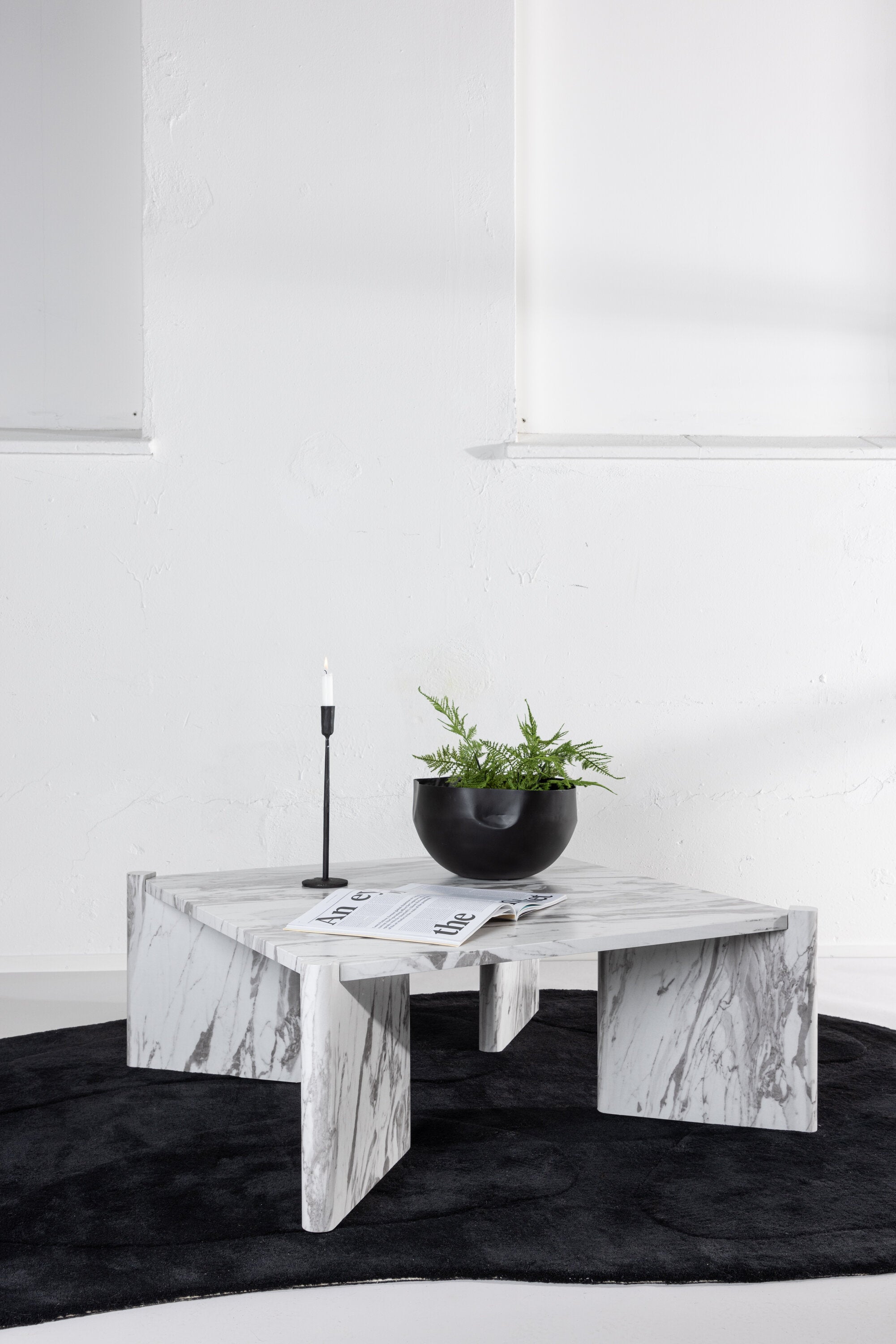 Rogaland Coffee Tisch in Weiss präsentiert im Onlineshop von KAQTU Design AG. Beistelltisch ist von Venture Home