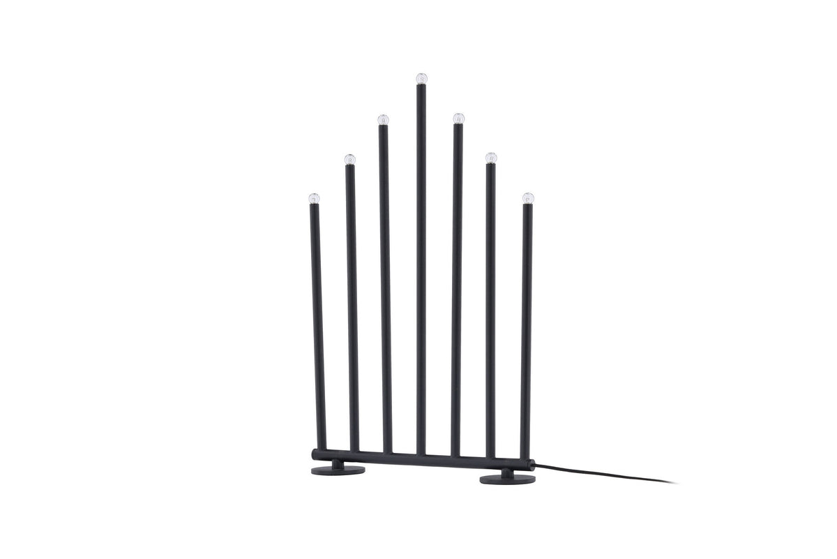 Björnfjället Tischlampe in Schwarz präsentiert im Onlineshop von KAQTU Design AG. Tischleuchte ist von Venture Home