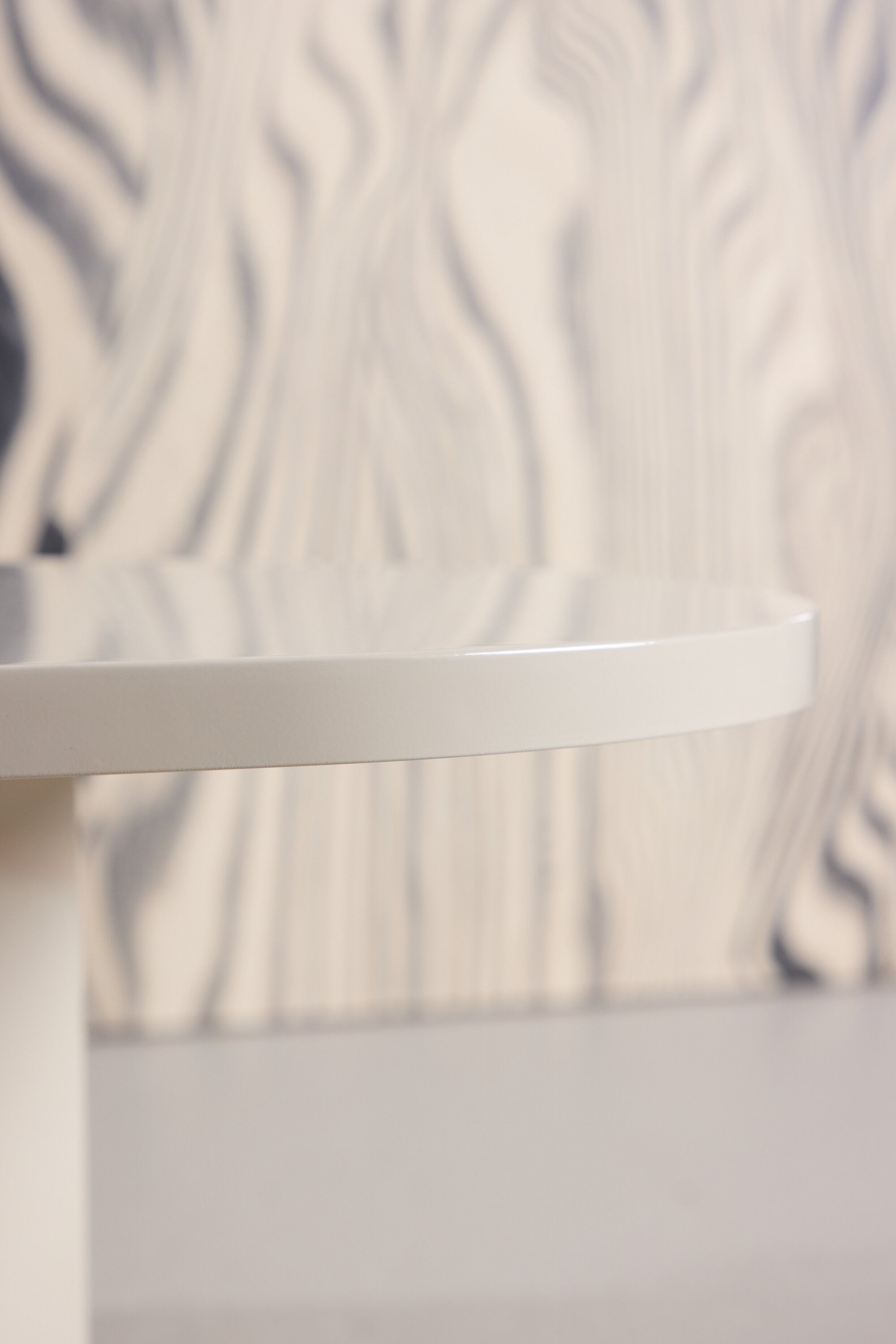 Grönvik Sofa-Tisch in Beige präsentiert im Onlineshop von KAQTU Design AG. Beistelltisch ist von Venture Home