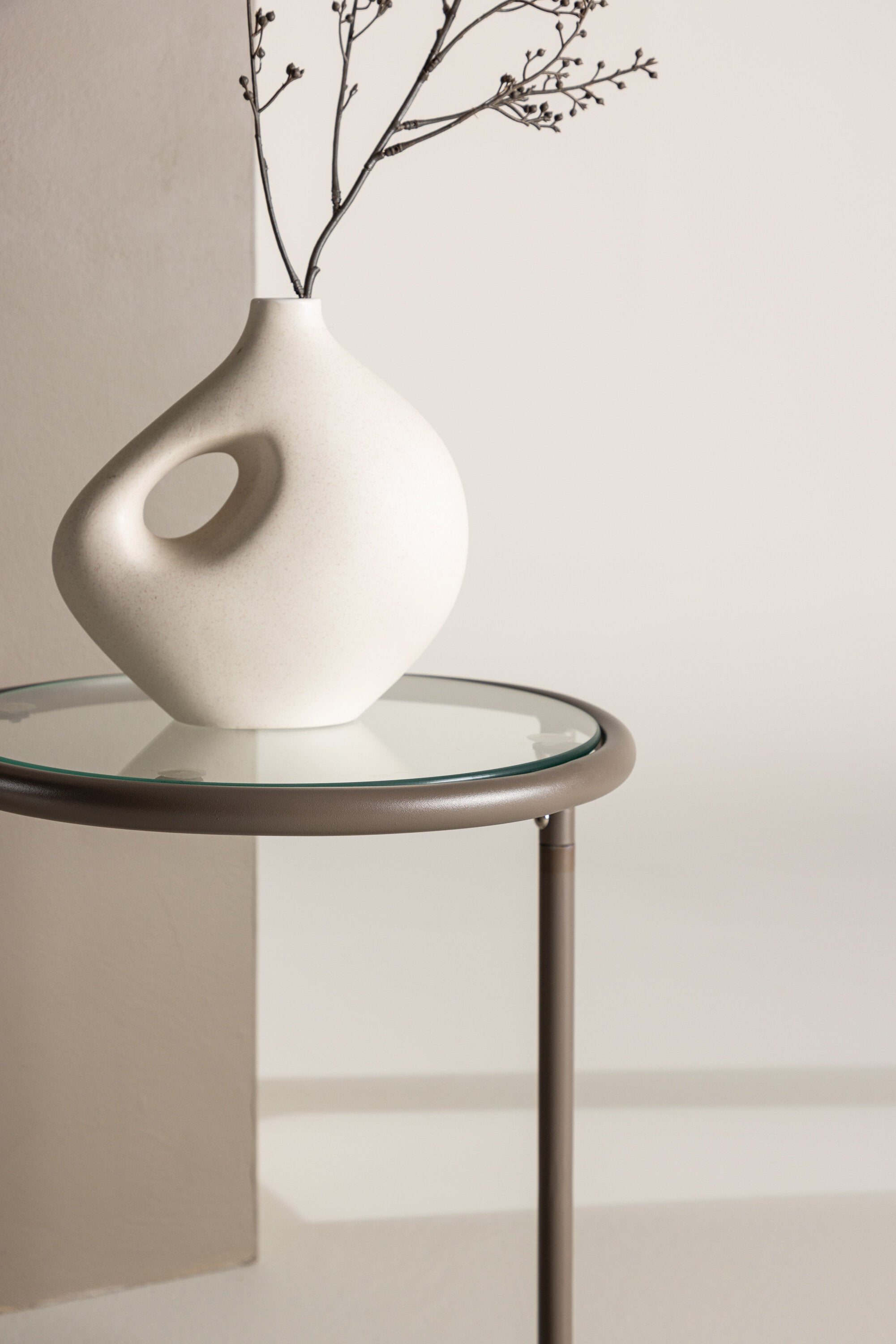 Stavanger Sideboard in Braun präsentiert im Onlineshop von KAQTU Design AG. Beistelltisch ist von Venture Home
