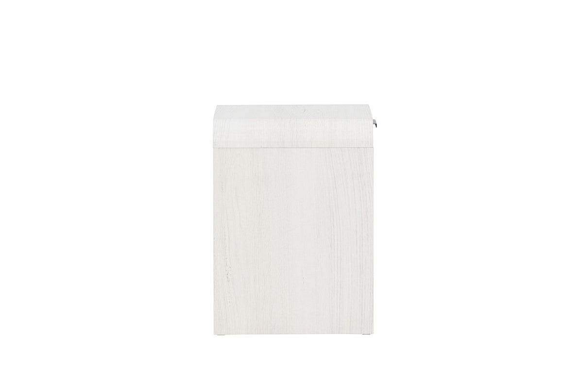 Lyngdal Beistelltisch in Tünchen präsentiert im Onlineshop von KAQTU Design AG. Beistelltisch ist von Venture Home