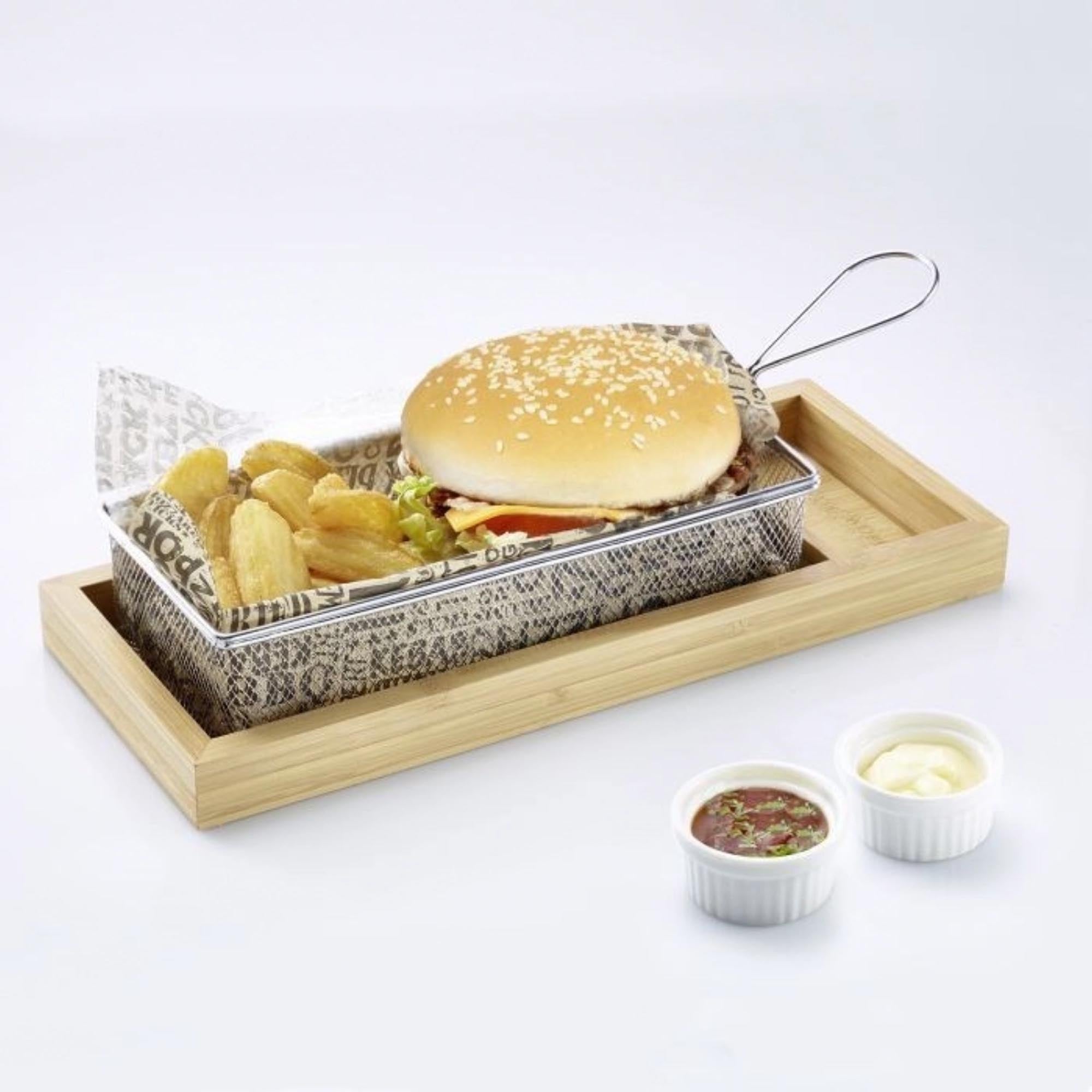 Stilvolles Servierset von Westmark: 4-teilig mit Bambus-Tray und Schälchen, perfekt für Tapas, Snacks und ansprechendes Servieren.