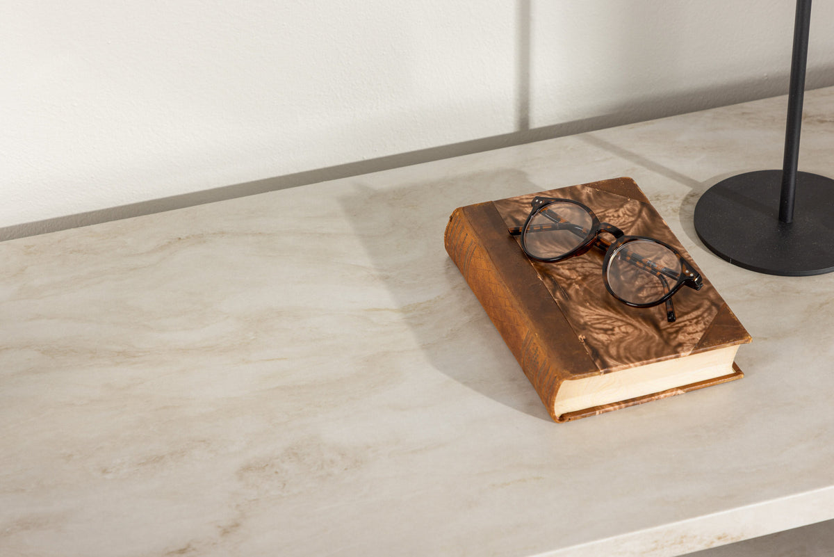 Ålesund TV Ständer in Beige präsentiert im Onlineshop von KAQTU Design AG. TV-Möbel ist von Venture Home