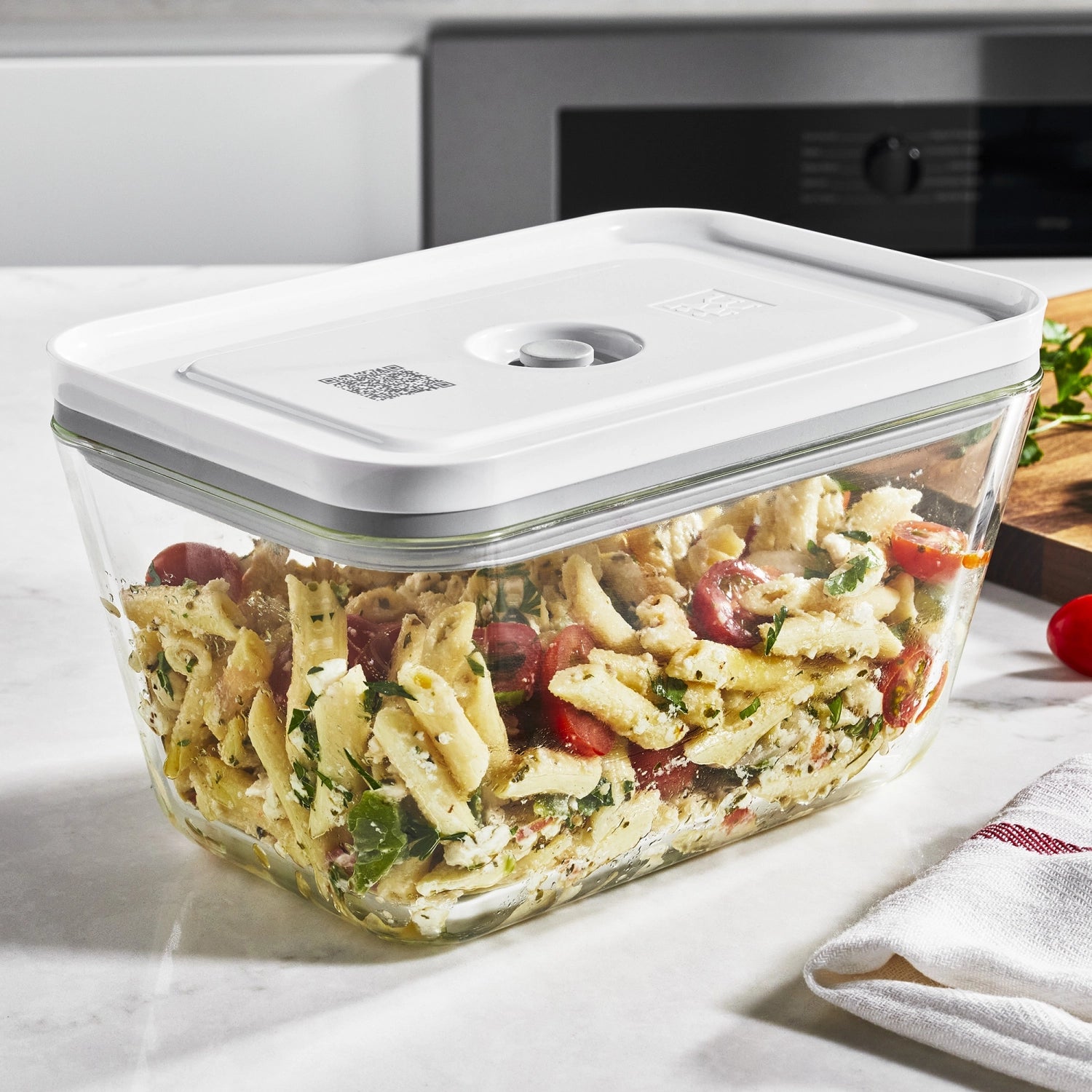 Set aus drei Vakuum-Glasboxen in den Größen S, M und L von Zwilling Kitchen, perfekt für die luftdichte Lagerung und längere Frische von Lebensmitteln.