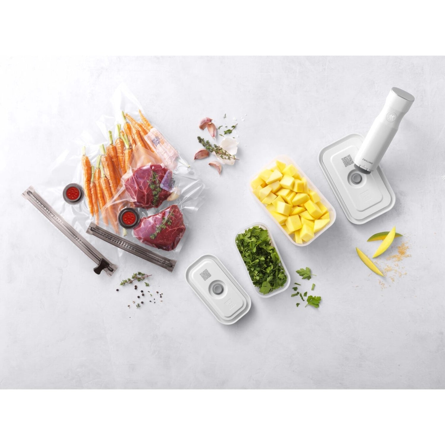 Vakuum Starterset von Zwilling Kitchen, 7-teiliges Kunststoff-Set für optimale Frische und platzsparende Aufbewahrung von Lebensmitteln.