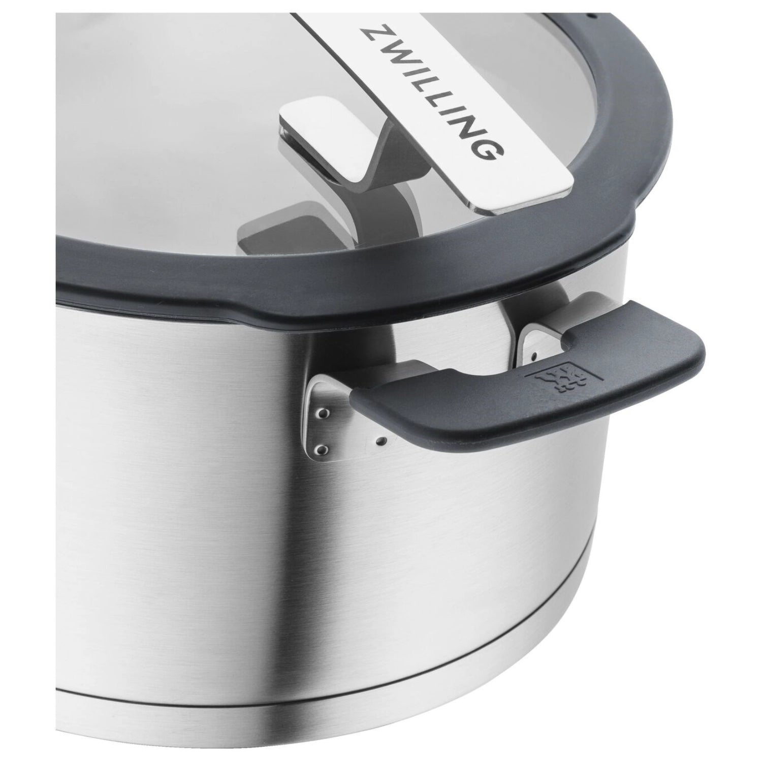 Hochwertiges 5-teiliges Kochgeschirr-Set von Zwilling, perfekt für alle Kochtechniken und stilvolles Kochen in jeder modernen Küche.