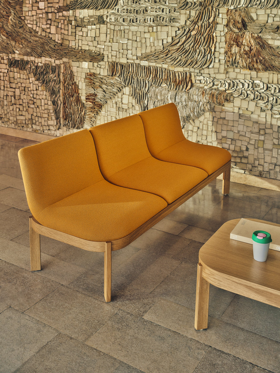 Ramp RAMP_R1300RS - Bank in Eiche Natur präsentiert im Onlineshop von KAQTU Design AG. Sitzbank ist von Mdd