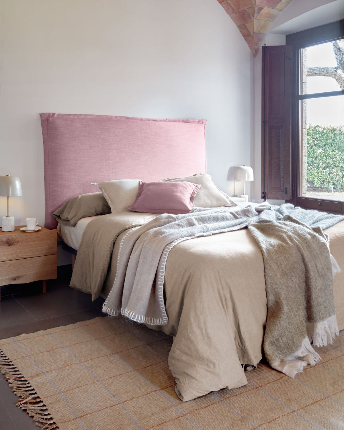 Lattenrost Talo für Matratzen 150 x 190 cm in Grau präsentiert im Onlineshop von KAQTU Design AG. Bettgestell ist von Kave Home