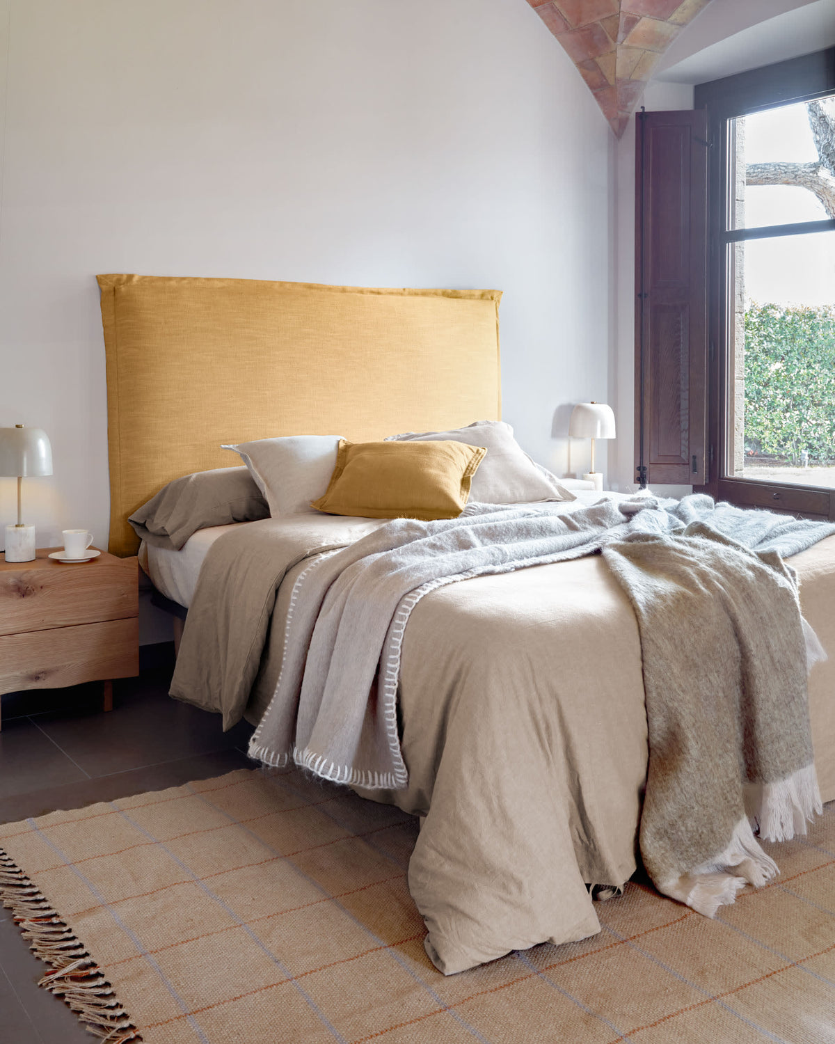 Lattenrost Talo für Matratzen 150 x 190 cm in Grau präsentiert im Onlineshop von KAQTU Design AG. Bettgestell ist von Kave Home