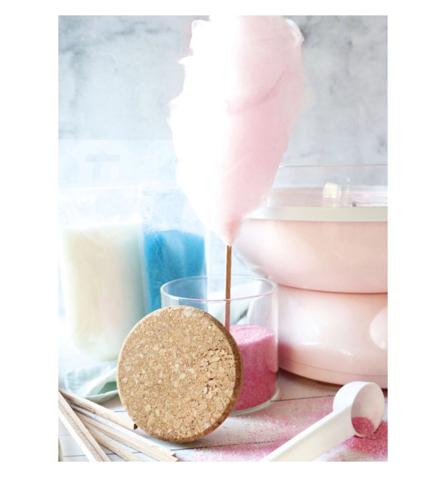 Fertigmischung für Zuckerwatte im Bonbongeschmack, weiße 160g Packung von Scrap Cooking, perfekt für süße Leckereien und kreative Backprojekte.
