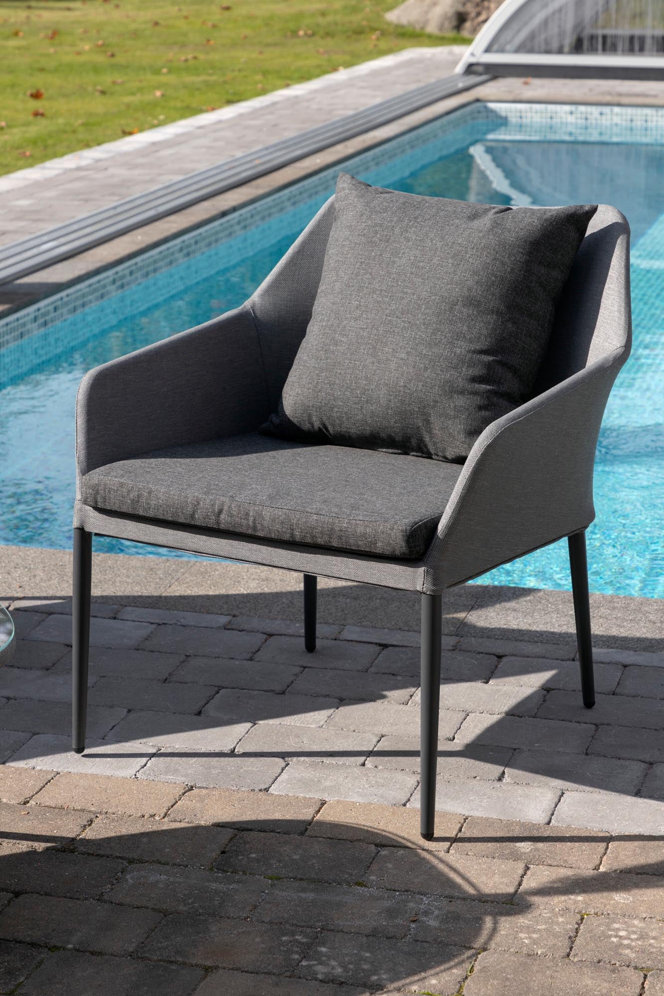 Spoga Sofagarnitur in Schwarz/Grau präsentiert im Onlineshop von KAQTU Design AG. Loungeset ist von Venture Home