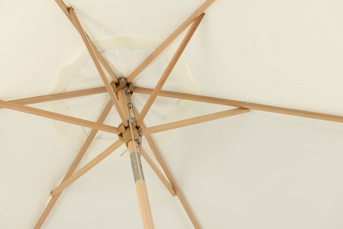 Corypho Sonnenschirm in Weiss präsentiert im Onlineshop von KAQTU Design AG. Sonnenschirm ist von Venture Home