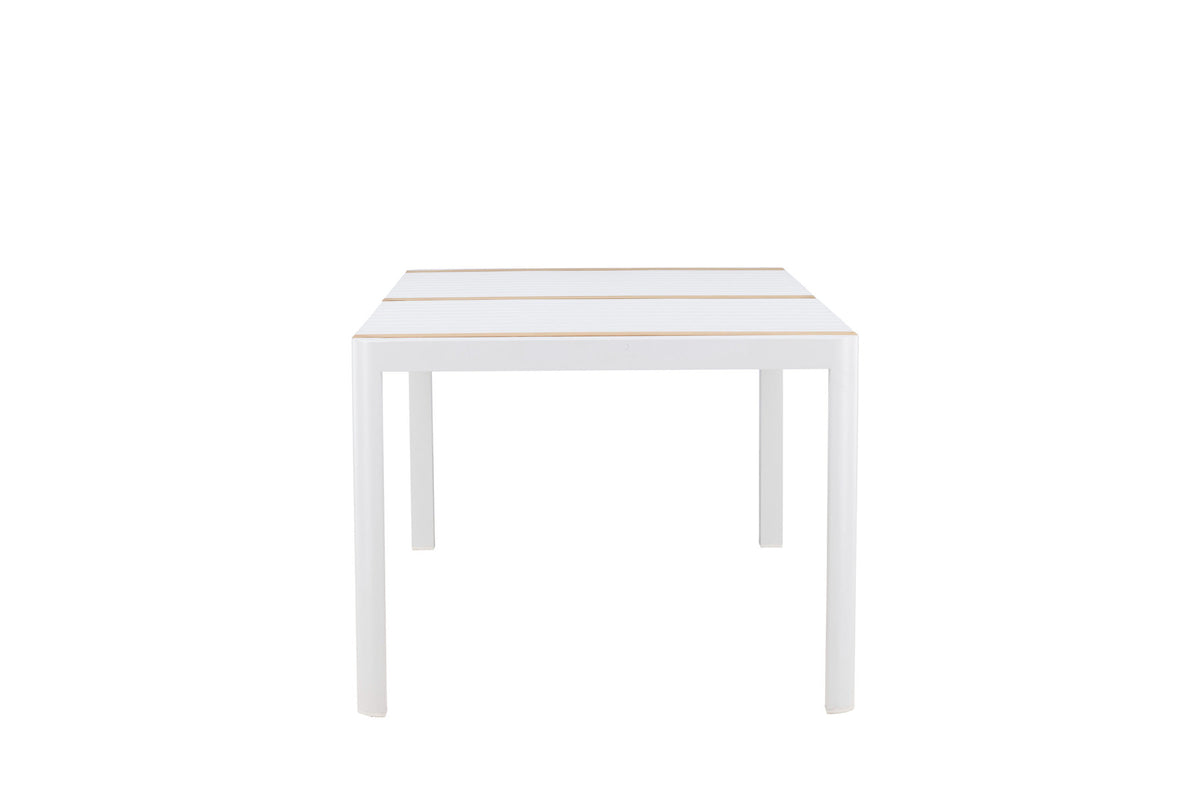 Togo Gartentisch in Weiss präsentiert im Onlineshop von KAQTU Design AG. Gartentisch ist von Venture Home