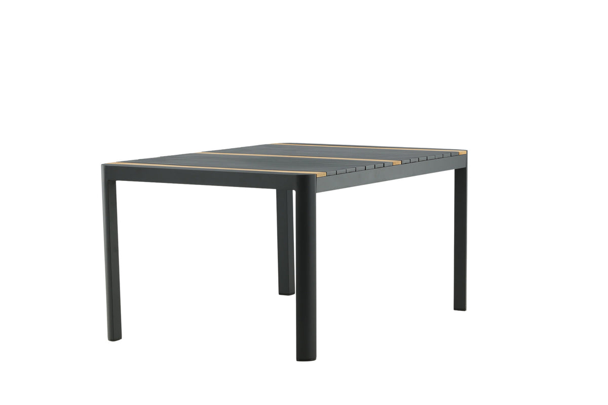 Togo Gartentisch in Schwarz präsentiert im Onlineshop von KAQTU Design AG. Gartentisch ist von Venture Home