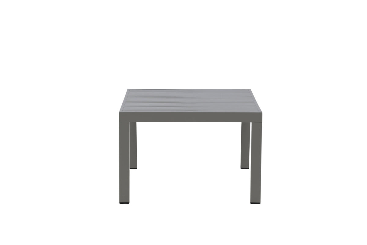 Copacabana Coffee Tisch Outdoor in Khaki präsentiert im Onlineshop von KAQTU Design AG. Beistelltisch Outdoor ist von Venture Home