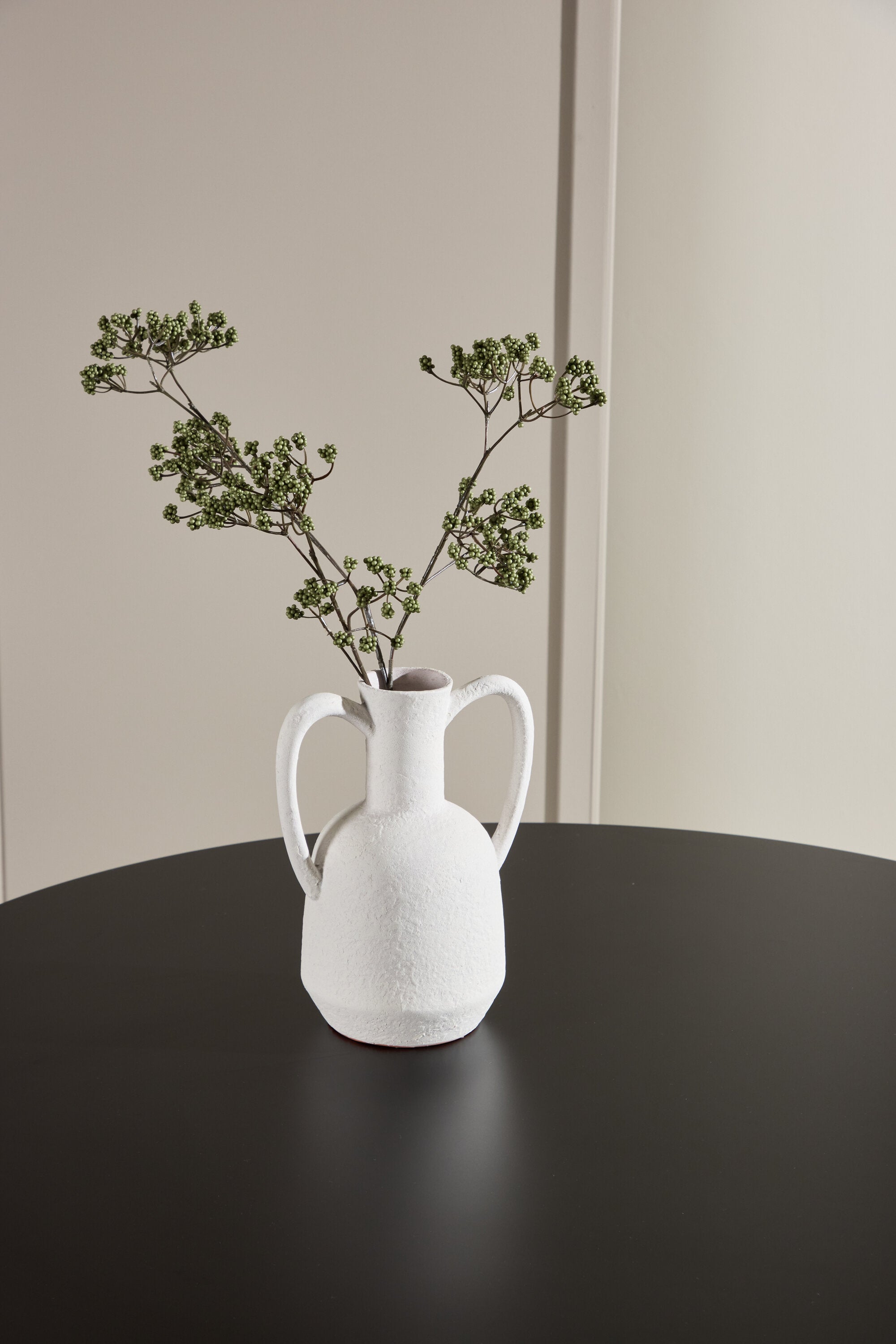 Plaza Tisch in Schwarz präsentiert im Onlineshop von KAQTU Design AG. Esstisch ist von Venture Home
