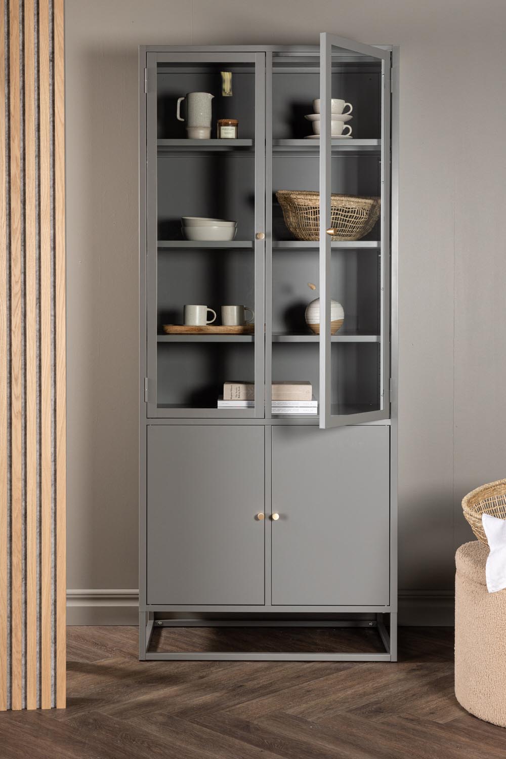 Bakal Regal in Hellgrau präsentiert im Onlineshop von KAQTU Design AG. Standregal ist von Venture Home