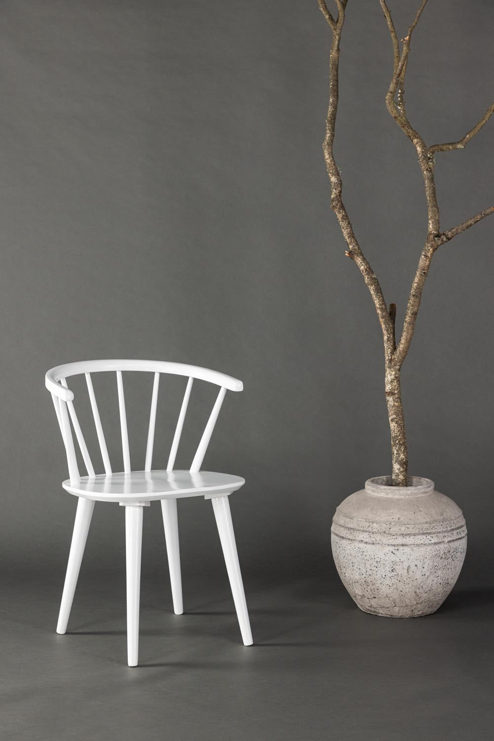 Bobby Esszimmerstuhl in Weiss präsentiert im Onlineshop von KAQTU Design AG. Stuhl ist von Venture Home