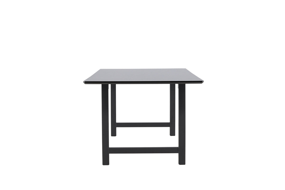 Count Tisch in Schwarz präsentiert im Onlineshop von KAQTU Design AG. Esstisch ist von Venture Home
