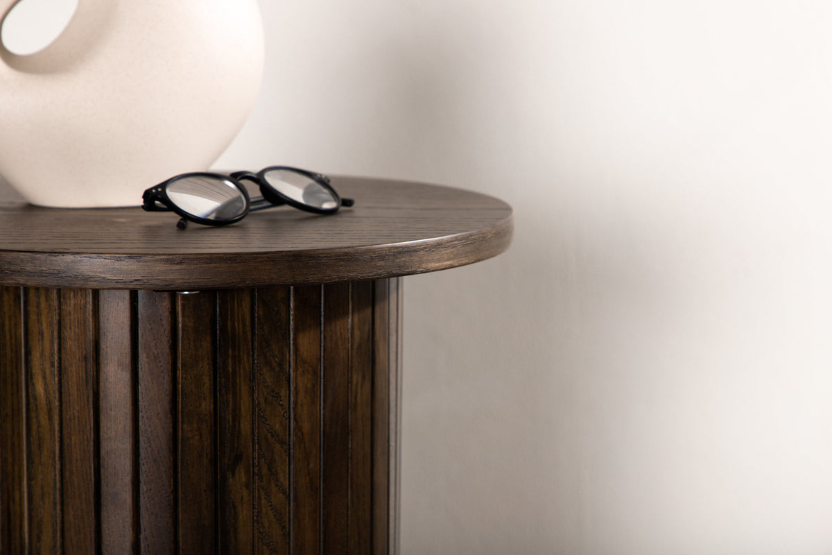 Bianca Beistelltisch in Mokka präsentiert im Onlineshop von KAQTU Design AG. Beistelltisch ist von Venture Home