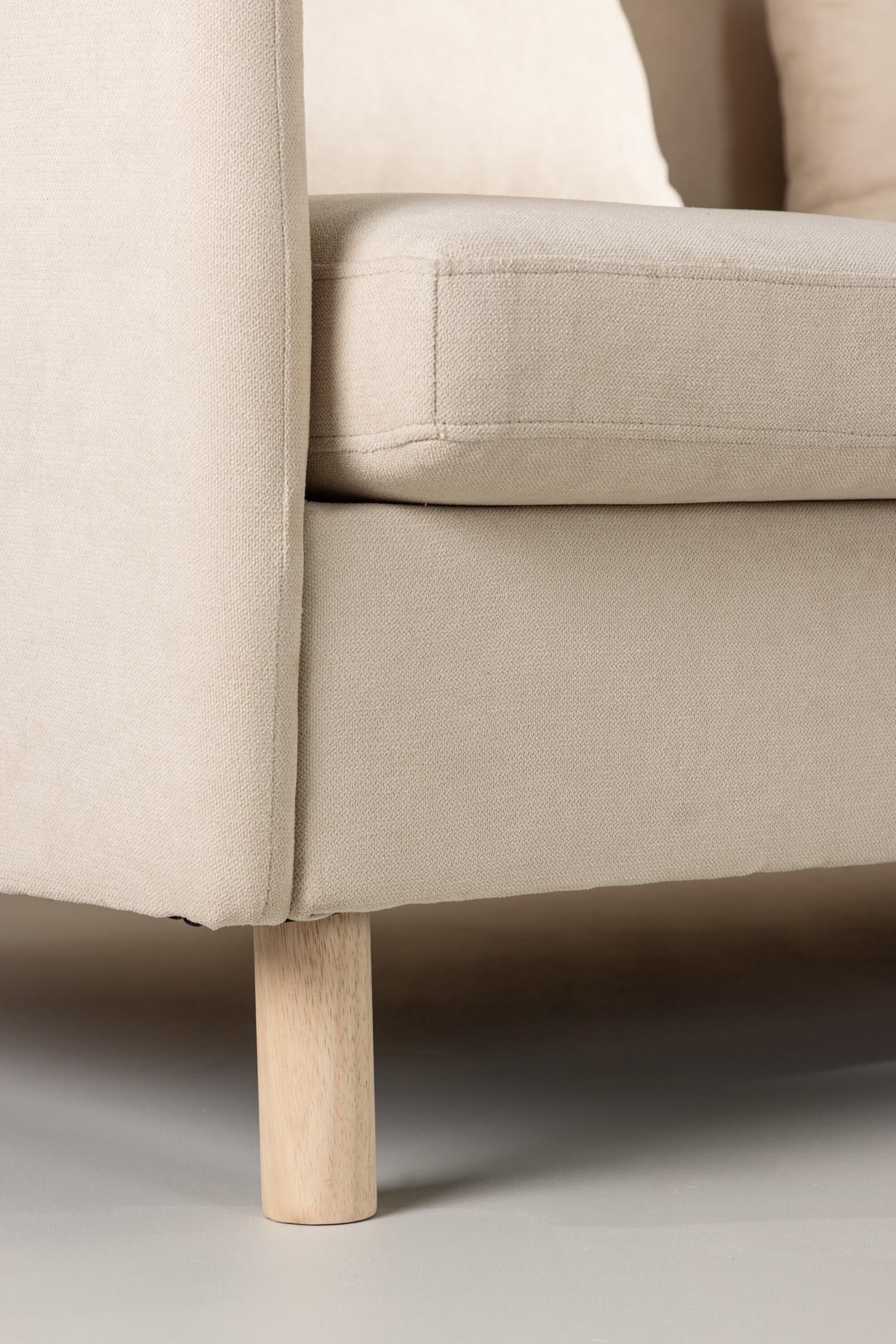 Zero 2-Seat Sofa in Beige präsentiert im Onlineshop von KAQTU Design AG. 3er Sofa ist von Venture Home