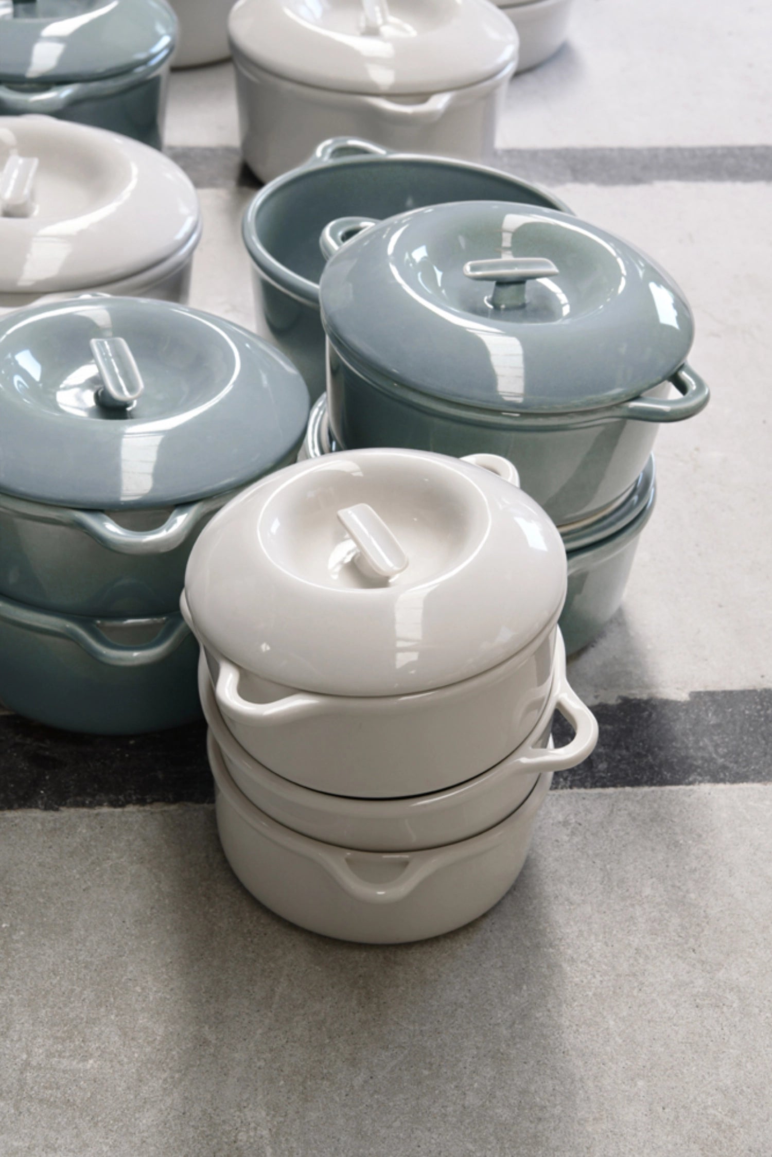 Bombance Induktionskasserolle D26cm alab. weiss mit Deckel