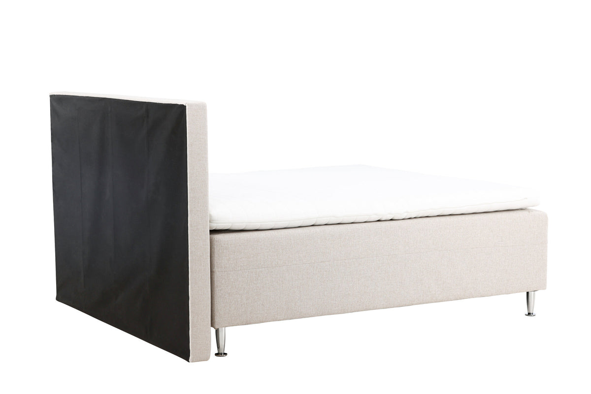 Bett Mesa in Beige präsentiert im Onlineshop von KAQTU Design AG. Bett ist von Venture Home
