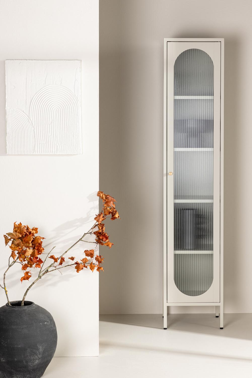 Cali Kabinett in Beige präsentiert im Onlineshop von KAQTU Design AG. Cabinet ist von Venture Home