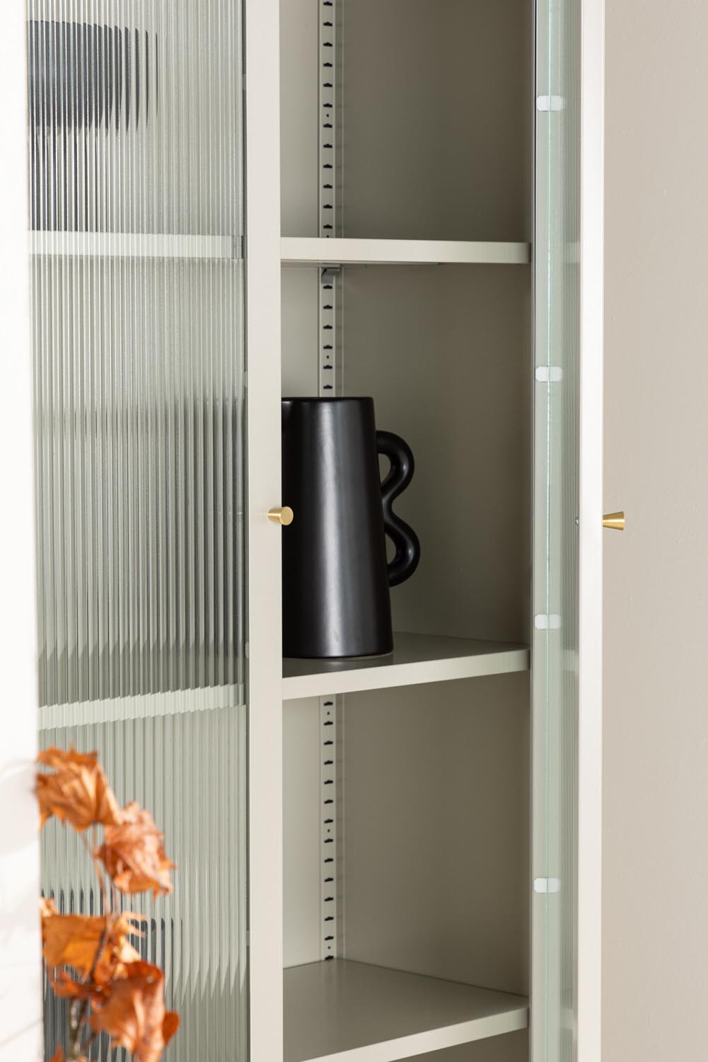 Lima Kabinett in Beige präsentiert im Onlineshop von KAQTU Design AG. Cabinet ist von Venture Home