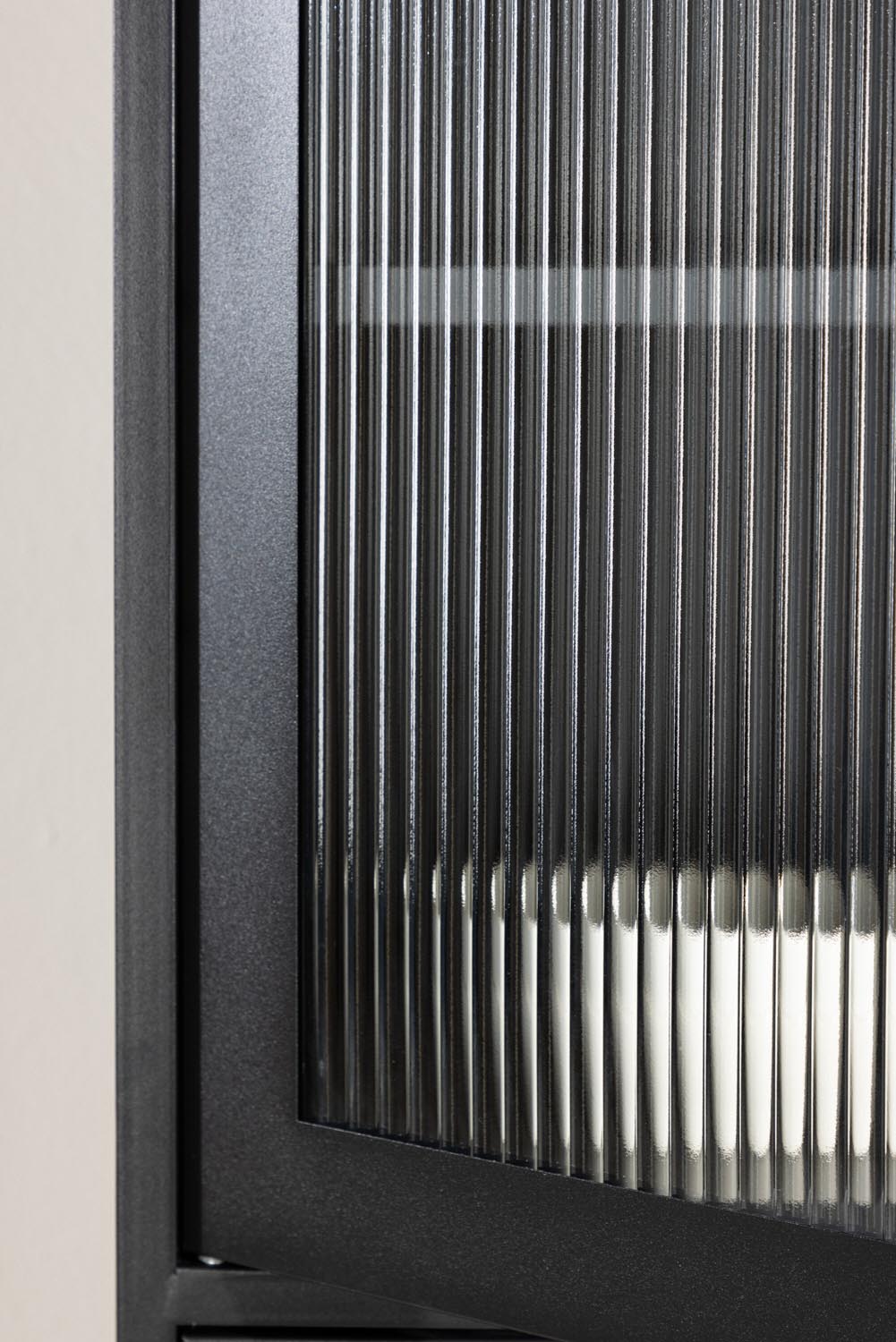Kabinett La Paz in Schwarz präsentiert im Onlineshop von KAQTU Design AG. Cabinet ist von Venture Home