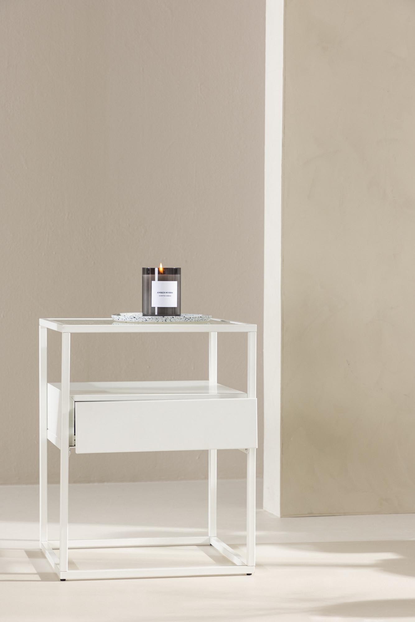 Stilvoller Fortaleza Beistelltisch von Venture Home für modernes Wohnen.