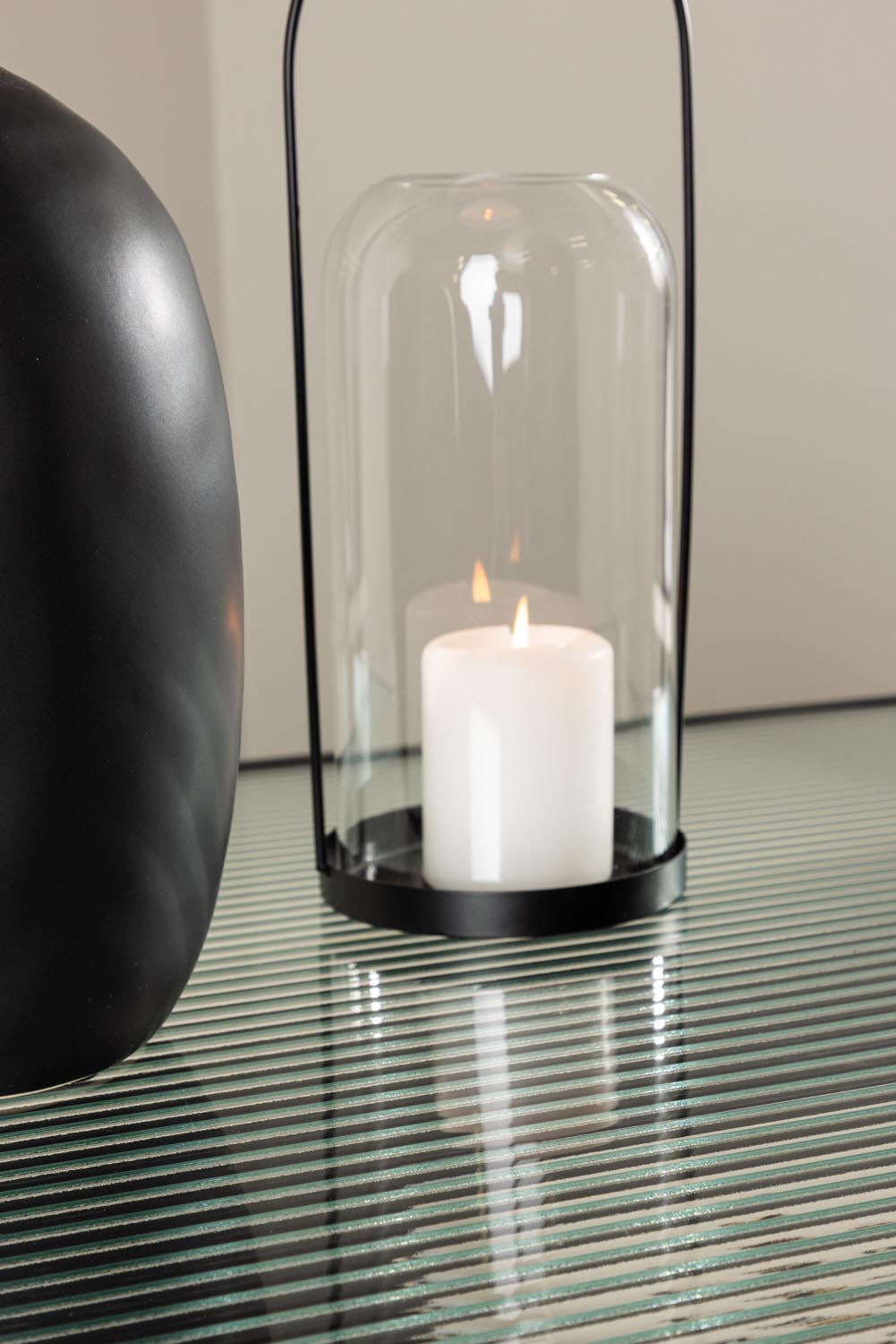 Campinas Coffee Tisch in Schwarz präsentiert im Onlineshop von KAQTU Design AG. Beistelltisch ist von Venture Home