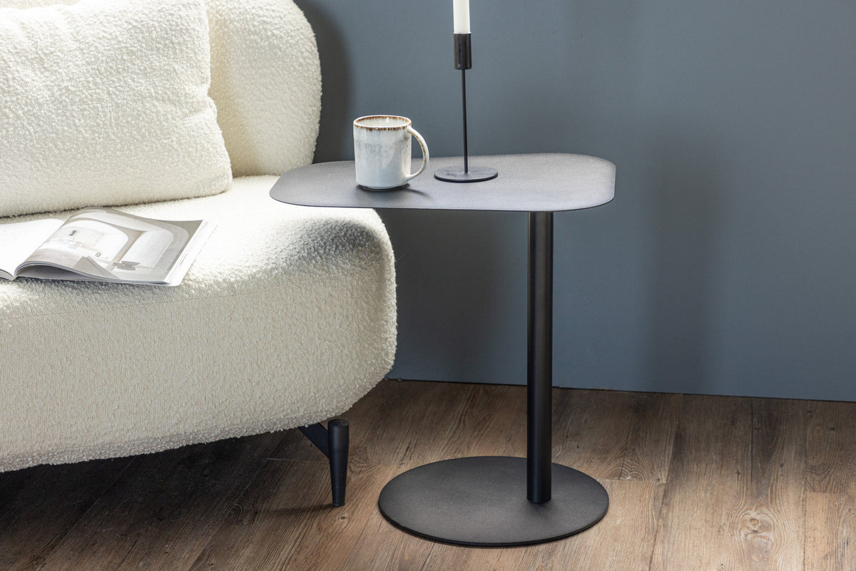 San Jose Beistelltisch in Schwarz präsentiert im Onlineshop von KAQTU Design AG. Beistelltisch ist von Venture Home