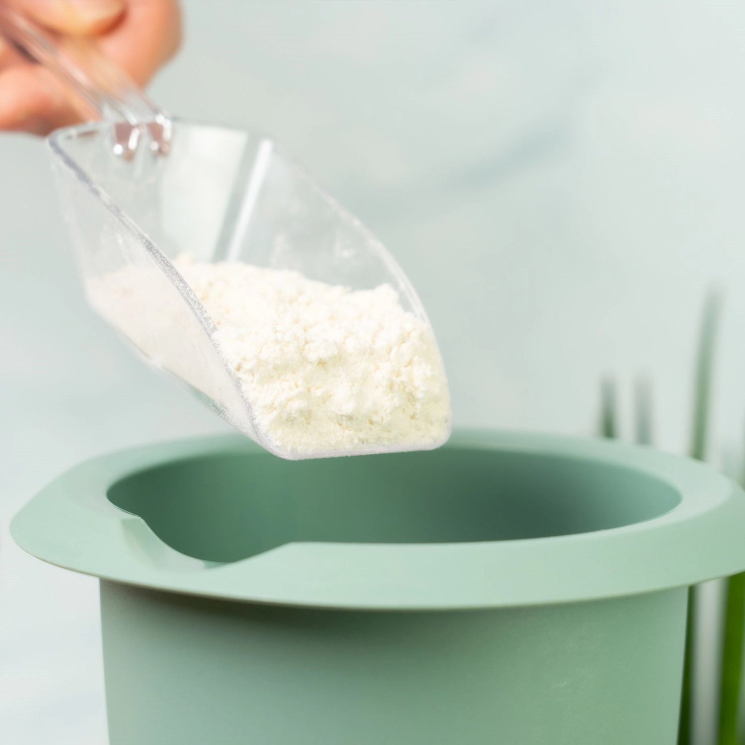 Quirltopf ohne Deckel 1l mint in Grün präsentiert im Onlineshop von KAQTU Design AG. Küchenhelfer ist von Westmark