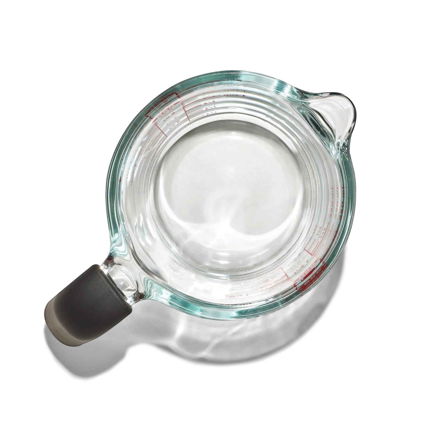 Transparenter OXO Good Grips Messbecher aus Glas mit 250 ml Fassungsvermögen, ideal für genaue Messungen in der Küche, spülmaschinengeeignet und langlebig.