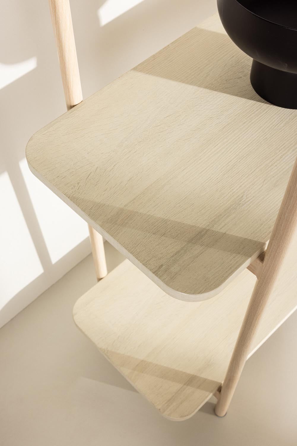 Heim Regal in Tünchen präsentiert im Onlineshop von KAQTU Design AG. Standregal ist von Vind