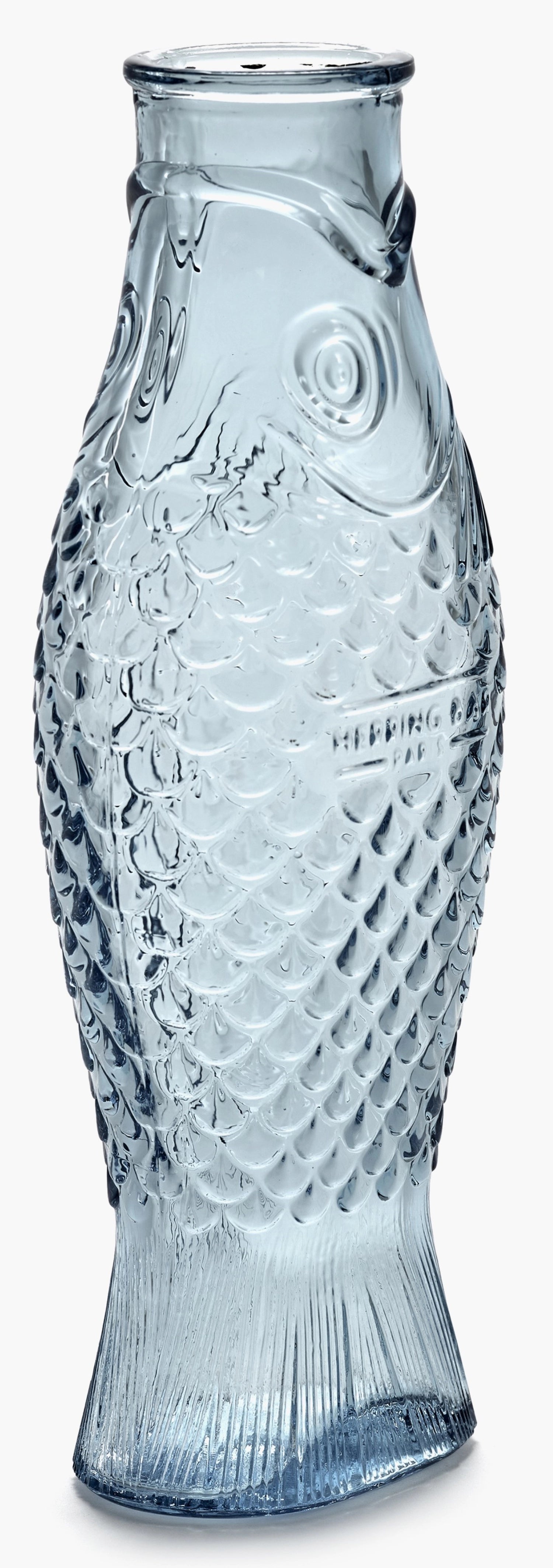 Transparente hellblaue P. Navone Fish&Fish Flasche von Serax, 1 Liter, elegante Karaffe mit einzigartigem Design, ideal für stilvolle Tischdekoration.