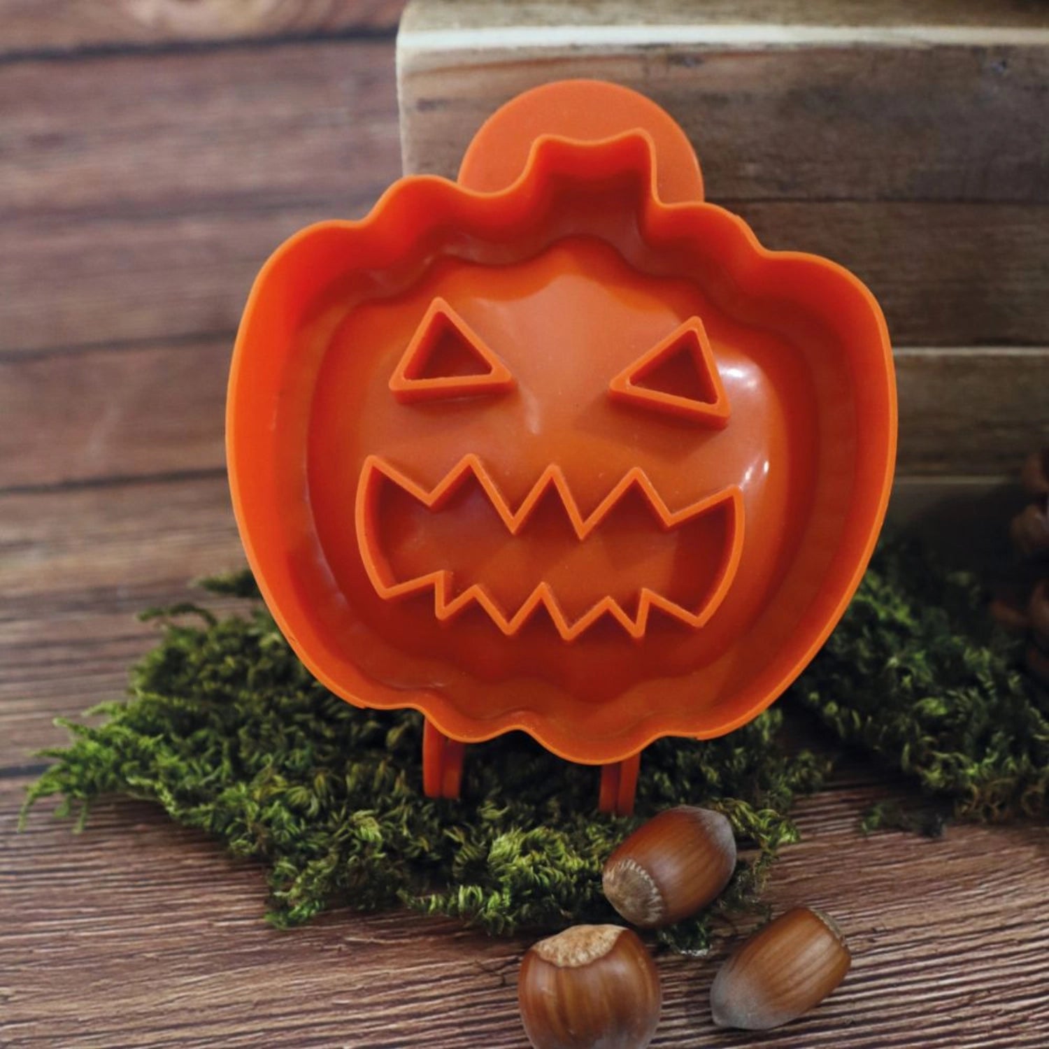 Dough former Halloween ghost pumpkin