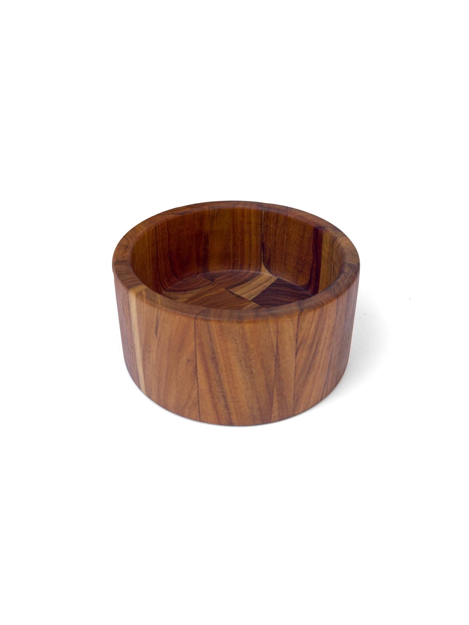 Elegantes 4er Set Bold Schalen aus Teakholz, Durchmesser 15 cm, Höhe 9 cm, ideal für kreative Servierideen und dekorative Akzente.