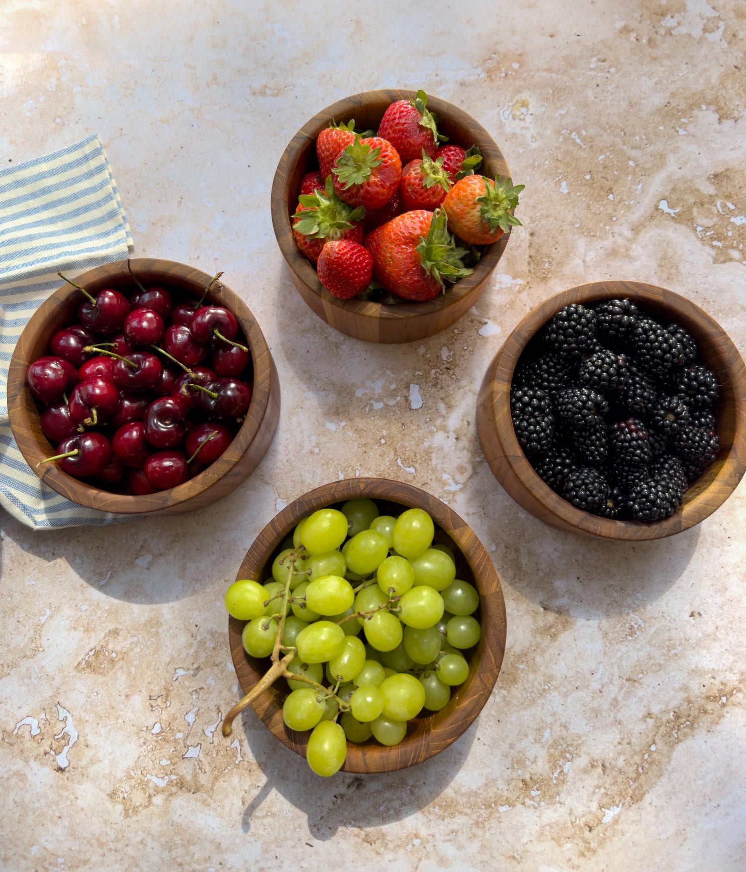 4er Set Bold Schale D15cm H9cm in Braun präsentiert im Onlineshop von KAQTU Design AG. Schale ist von Teak Haus