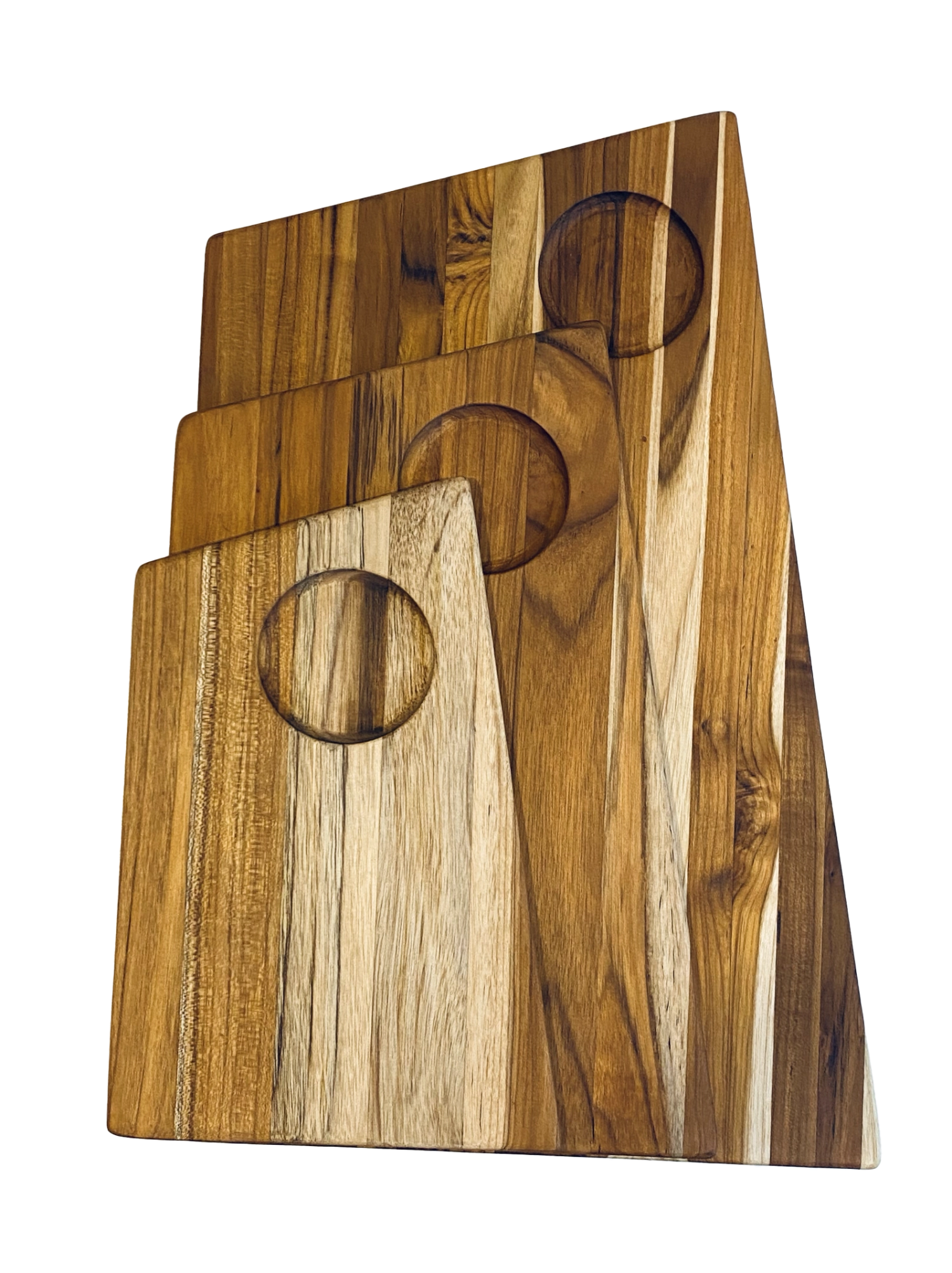 Elegantes trapezförmiges Schneidbrett aus hochwertigem Holz, ideal für die Küche. Maße: 48x32x1.5cm, von Teak Haus.