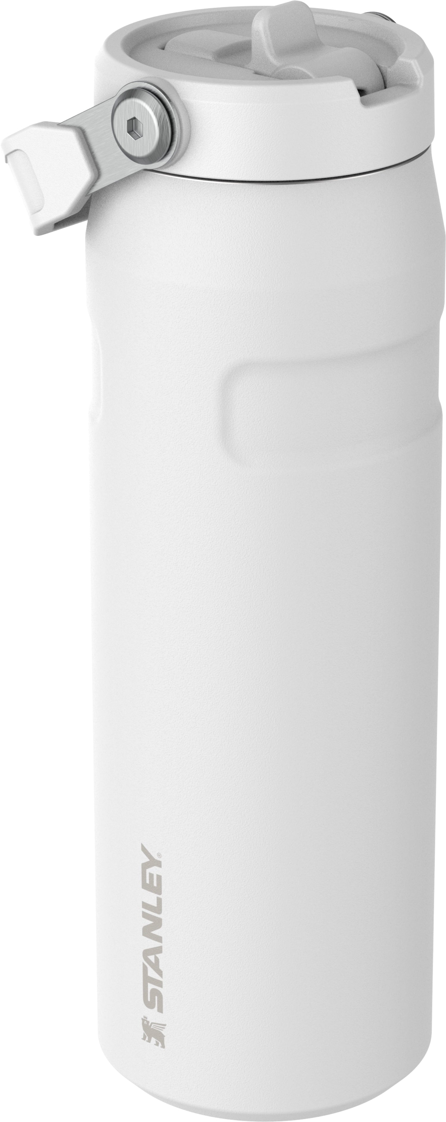 Stylische 0.7l Stanley IceFlow Flip Straw Flasche in frostigem Weiß – perfekt für kalte Getränke und unterwegs. Praktisch und funktional.